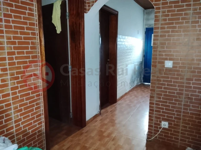 Moradia T3 para Venda em Odivelas Foto 9