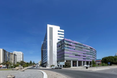 Escritório para Arrendamento em Algés, Linda-A-Velha e Cruz Quebrada-Dafundo