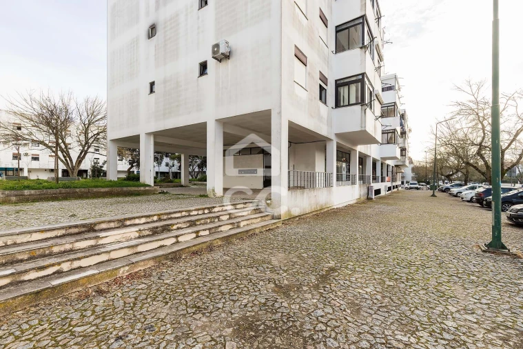 Negócio para Arrendamento em Malagueira e Horta das Figueiras Foto 23