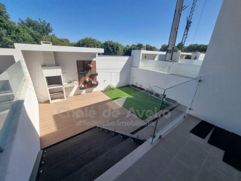 Moradia T3 para Venda em Cacia Foto 7