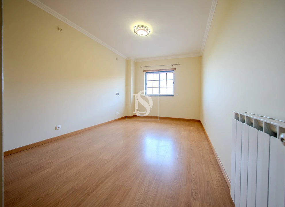 Apartamento T2 para Venda em Almeirim Foto 15