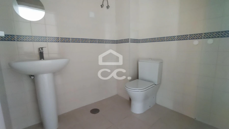 Negócio para Arrendamento em Marinha Grande Foto 9