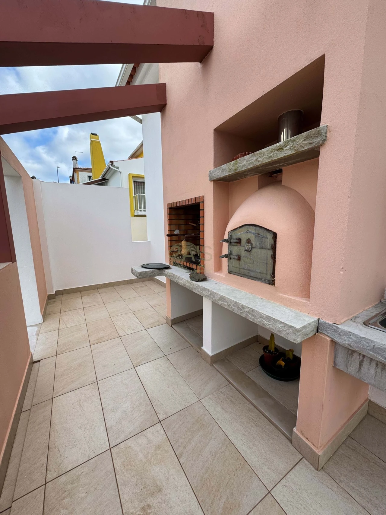 Moradia T4 para Venda em Gaeiras Foto 25