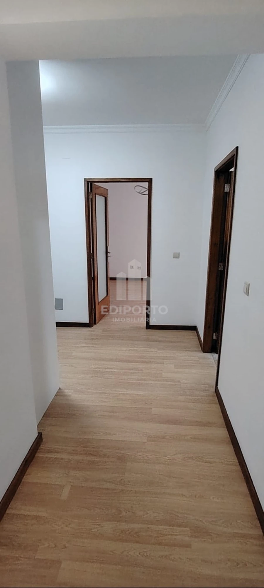 Apartamento T2 para Venda em Santa Marinha Foto 11