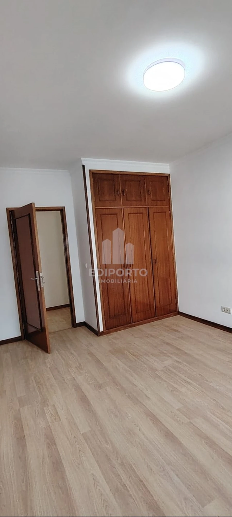 Apartamento T2 para Venda em Santa Marinha Foto 12