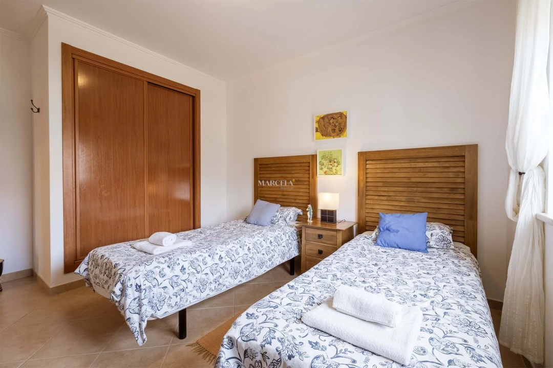 Apartamento T2 para Arrendamento em Luz Foto 18