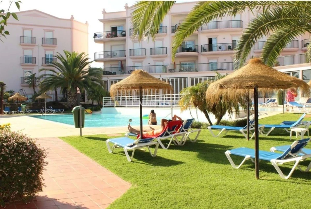 Apartamento T2 para Arrendamento em Luz Foto 3