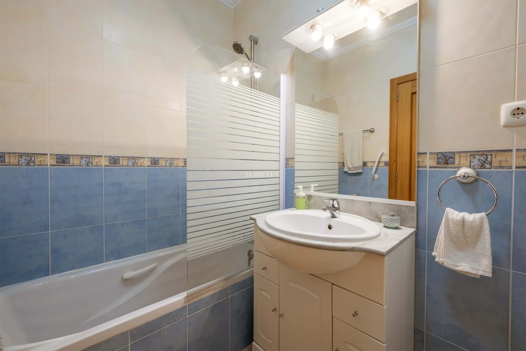 Apartamento T2 para Arrendamento em Luz Foto 19