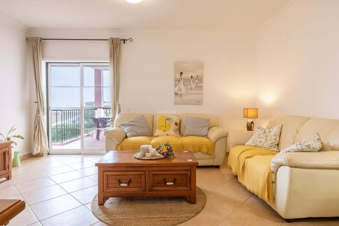 Apartamento T2 para Arrendamento em Luz Foto 7