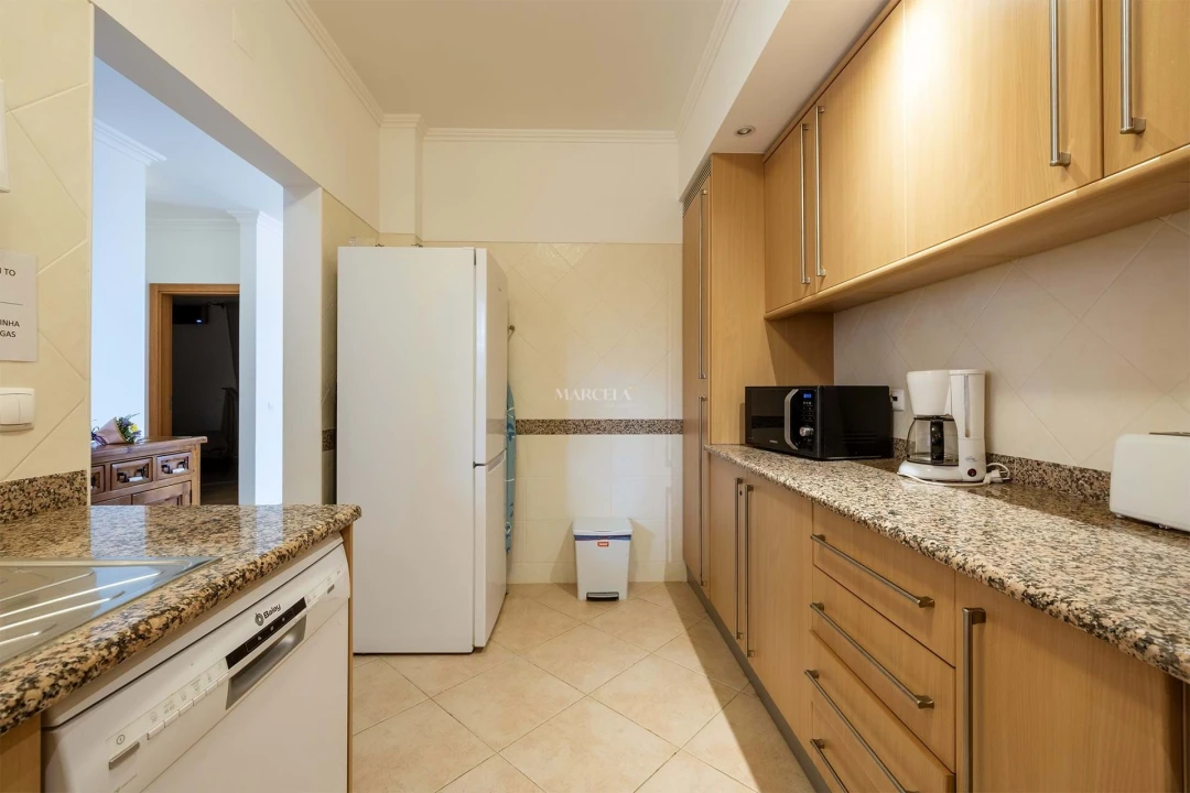 Apartamento T2 para Arrendamento em Luz Foto 13