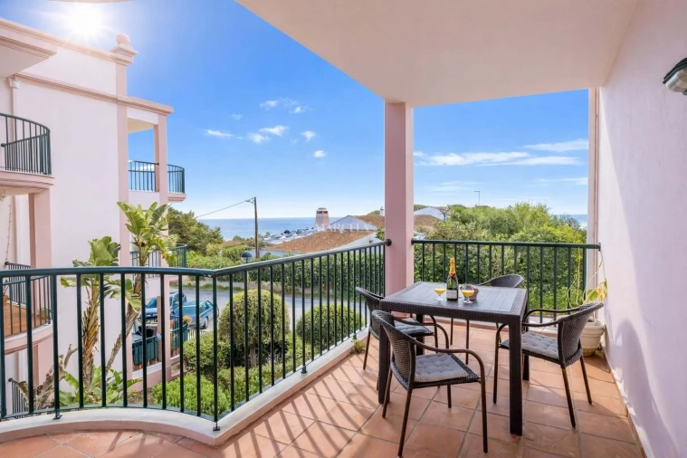 Apartamento T2 para Arrendamento em Luz