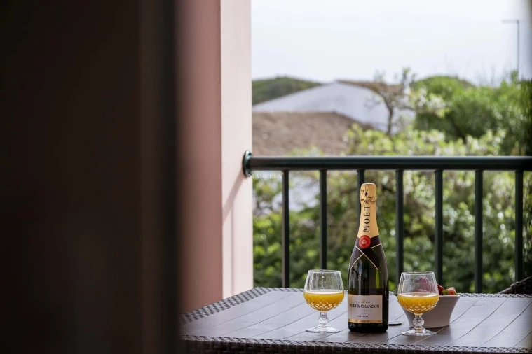 Apartamento T2 para Arrendamento em Luz Foto 5