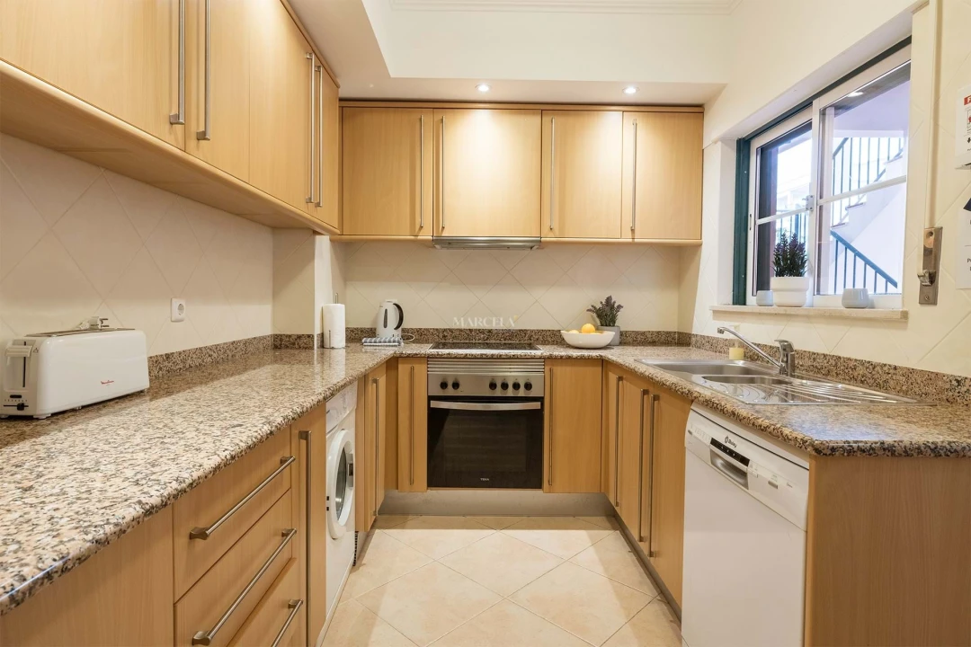 Apartamento T2 para Arrendamento em Luz Foto 12