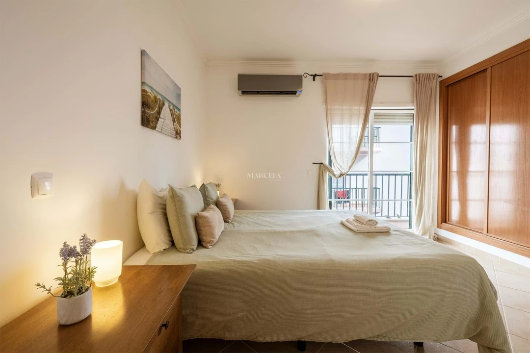 Apartamento T2 para Arrendamento em Luz Foto 16