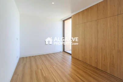Moradia T3 para Venda em Quarteira