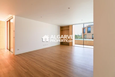 Moradia T3 para Venda em Quarteira
