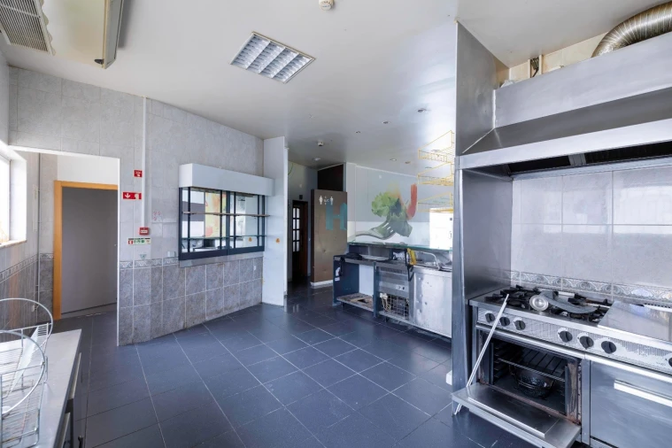 Negócio para Venda em Lagoa e Carvoeiro Foto 4