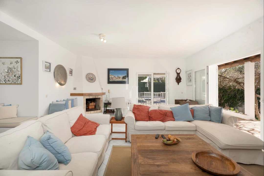 Moradia T5 para Venda em Albufeira e Olhos de Água Foto 4