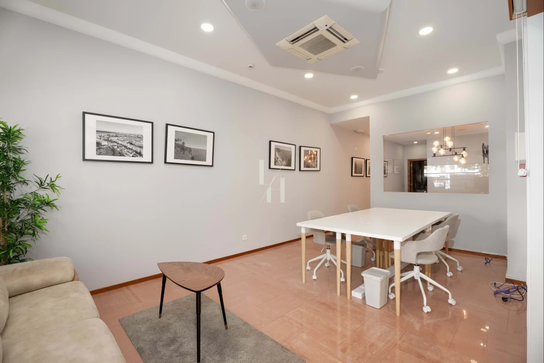 Negócio para Venda em Lagos (São Sebastião e Santa Maria) Foto 9