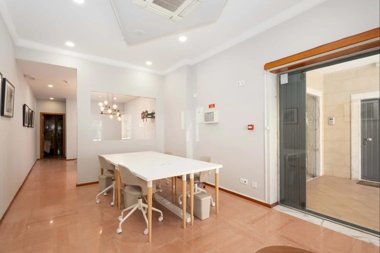 Negócio para Venda em Lagos (São Sebastião e Santa Maria) Foto 8