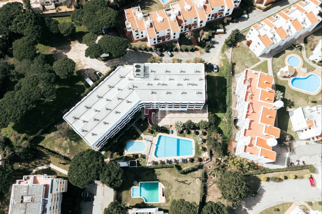 Apartamento T1 para Arrendamento em Quarteira Foto 18