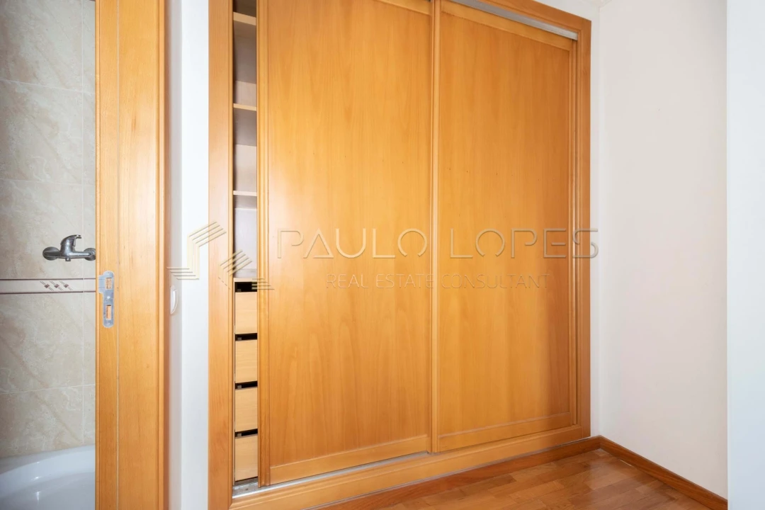 Moradia T4 para Venda em Seiça Foto 23