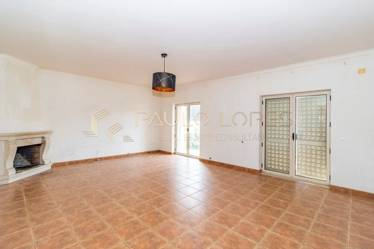 Moradia T4 para Venda em Seiça Foto 7