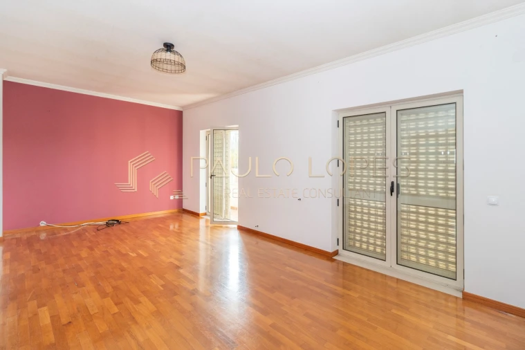 Moradia T4 para Venda em Seiça Foto 14