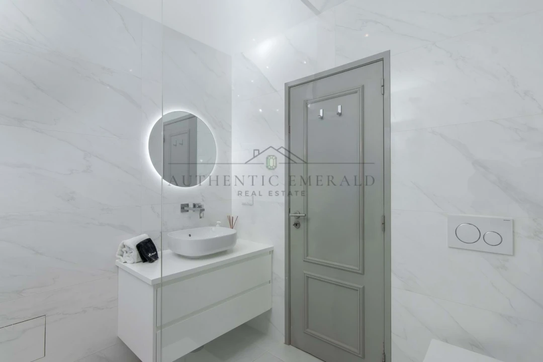 Moradia T5 para Venda em Almancil Foto 15