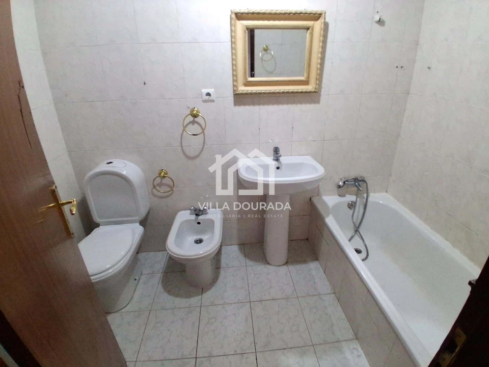 Apartamento T3 para Venda em Baguim do Monte (Rio Tinto) Foto 17