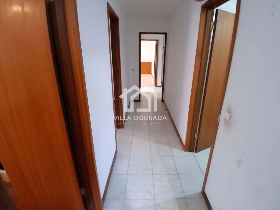 Apartamento T3 para Venda em Baguim do Monte (Rio Tinto) Foto 15