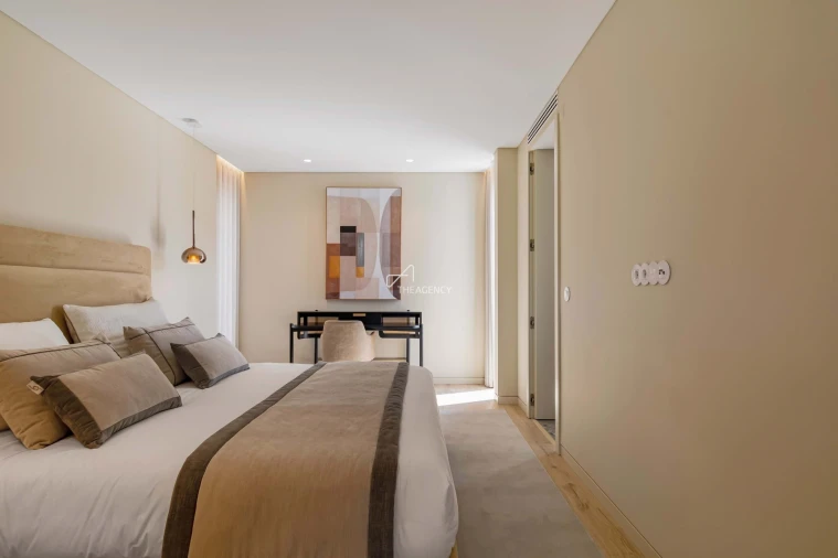 Moradia T5 para Venda em Lourinhã e Atalaia Foto 11