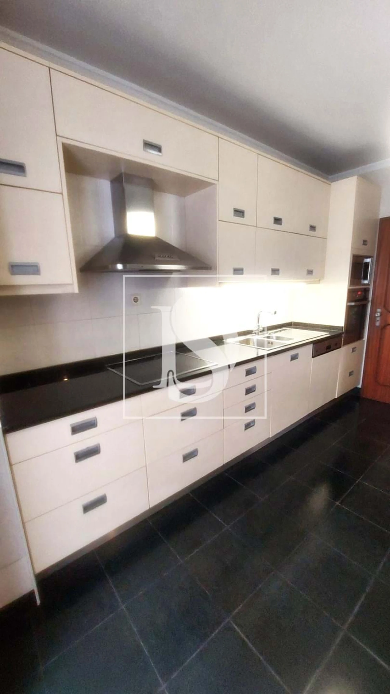 Apartamento T3 para Venda em Matosinhos e Leça da Palmeira Foto 8