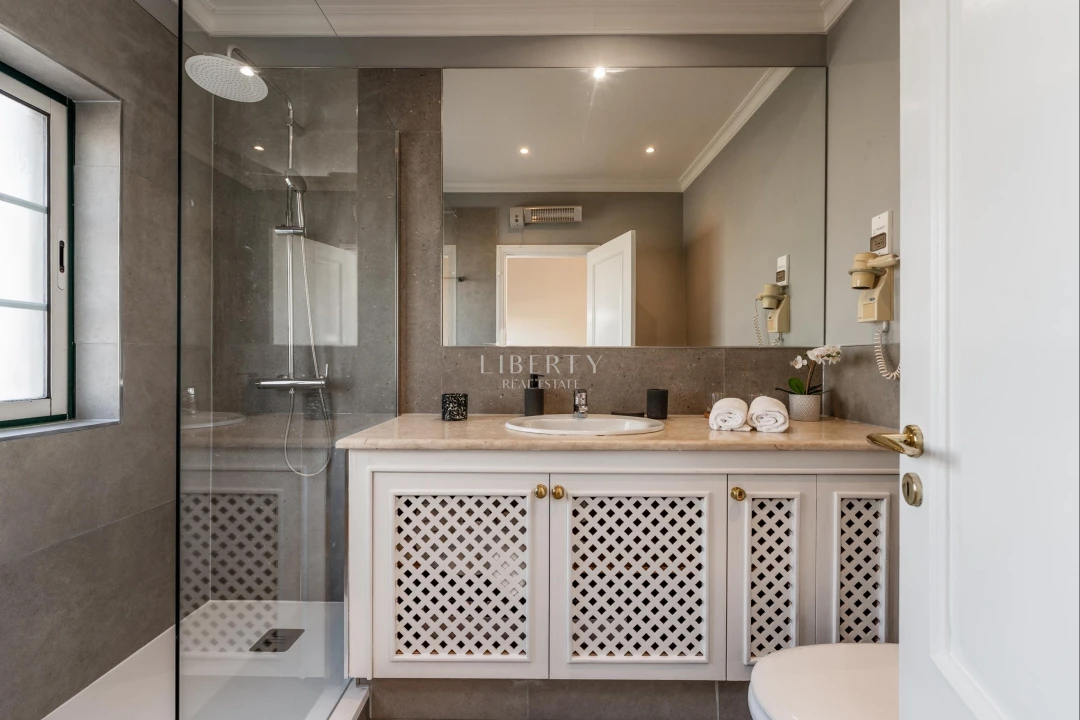 Moradia T4 para Venda em Almancil Foto 19