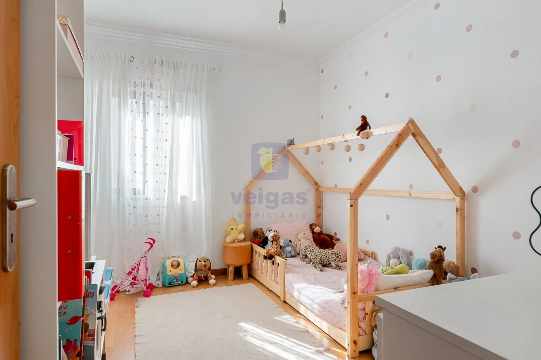 Apartamento T4 para Venda em Alhos Vedros Foto 11