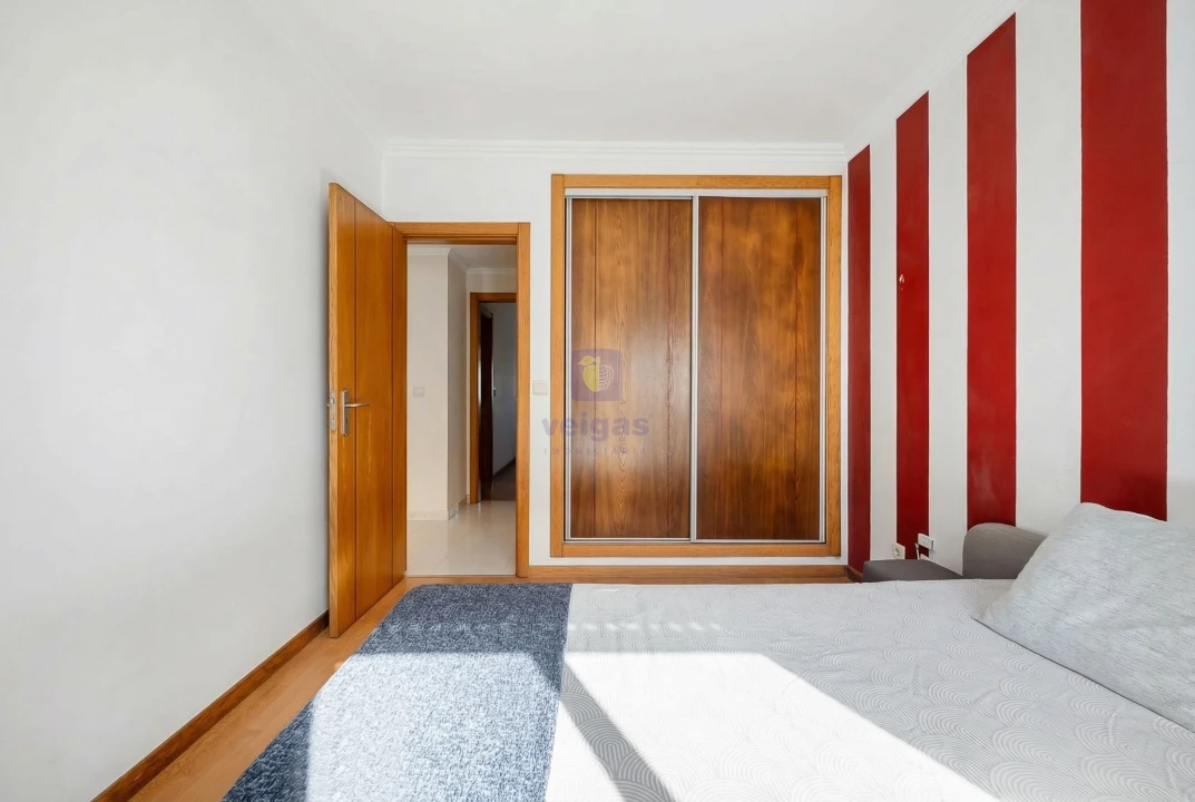 Apartamento T4 para Venda em Alhos Vedros Foto 10