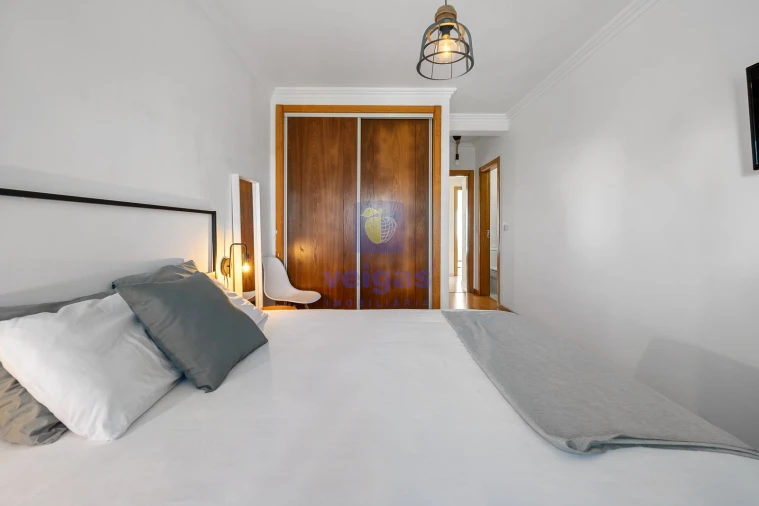 Apartamento T4 para Venda em Alhos Vedros Foto 16