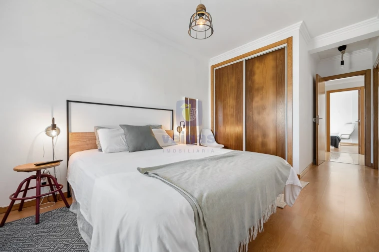 Apartamento T4 para Venda em Alhos Vedros Foto 18