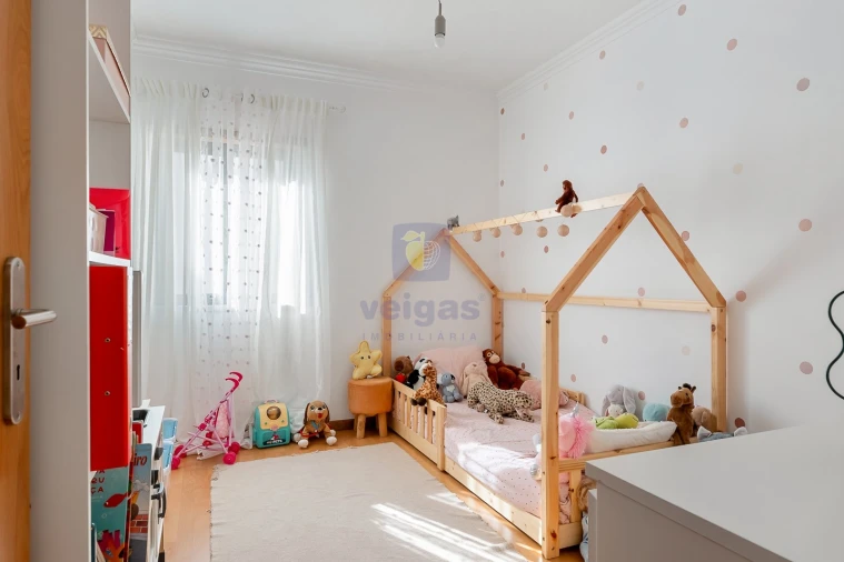 Apartamento T4 para Venda em Alhos Vedros Foto 11