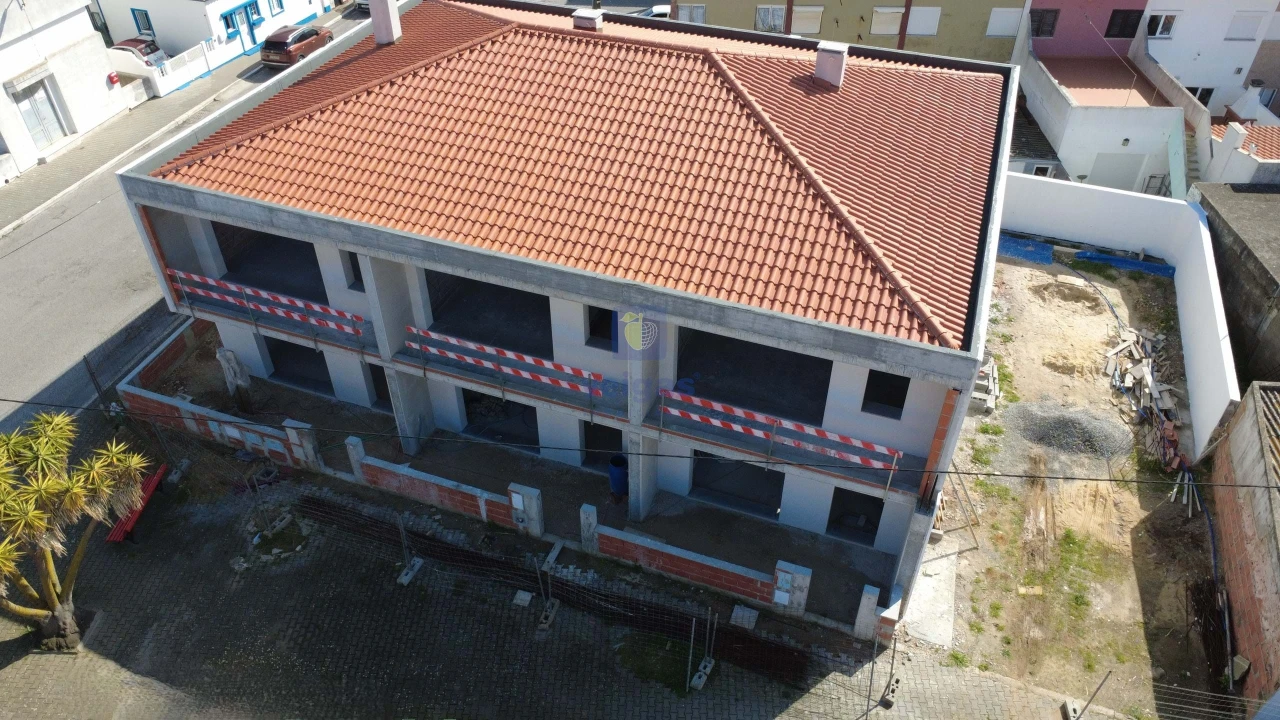 Moradia T4 para Venda em Peniche Foto 1