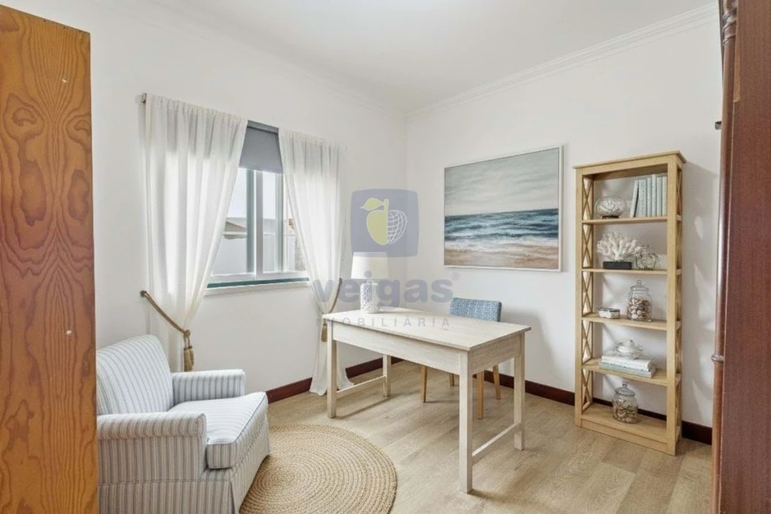 Apartamento T3 para Venda em Foz do Arelho Foto 14