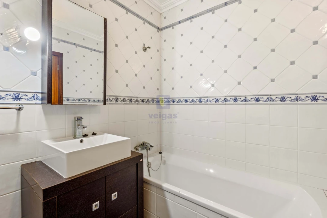 Apartamento T3 para Venda em Foz do Arelho Foto 21