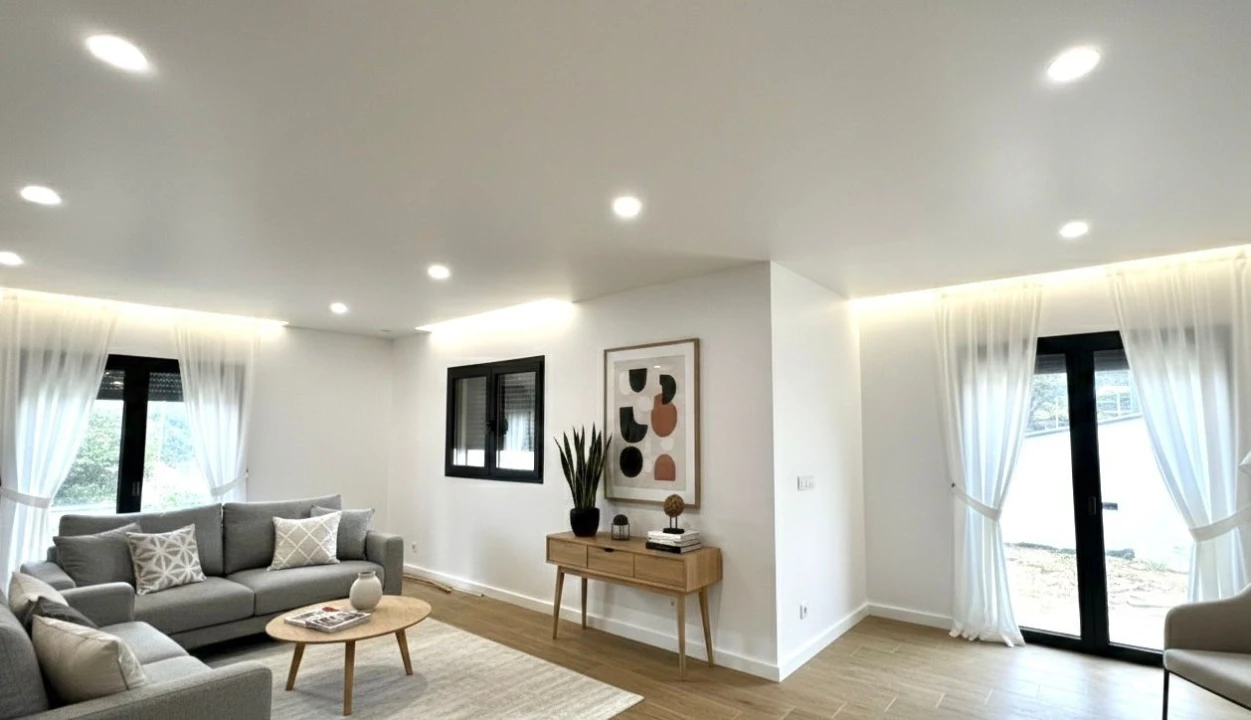 Moradia T5 para Venda em Assafarge e Antanhol Foto 10