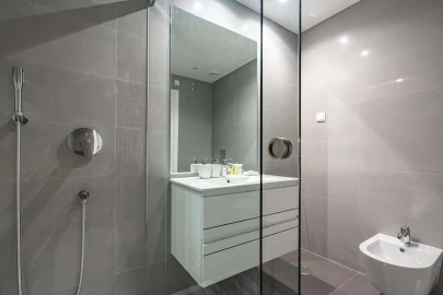 Apartamento T1 para Arrendamento em Campolide