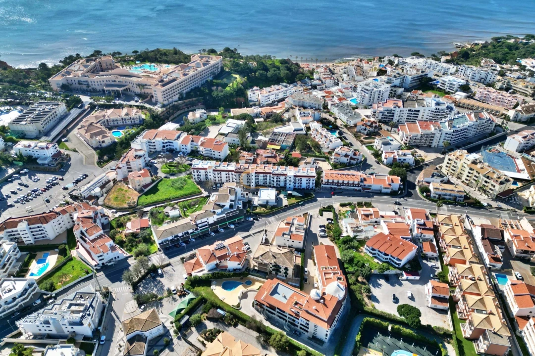 Apartamento T1 para Venda em Albufeira e Olhos de Água Foto 23