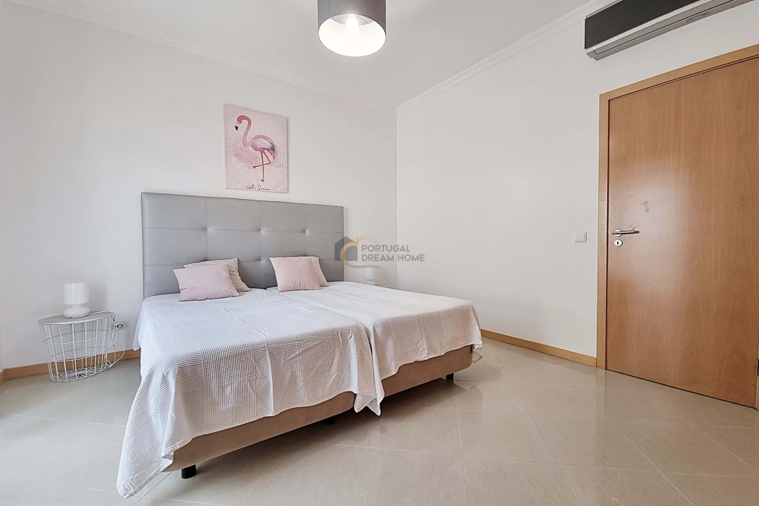 Apartamento T1 para Venda em Albufeira e Olhos de Água Foto 5