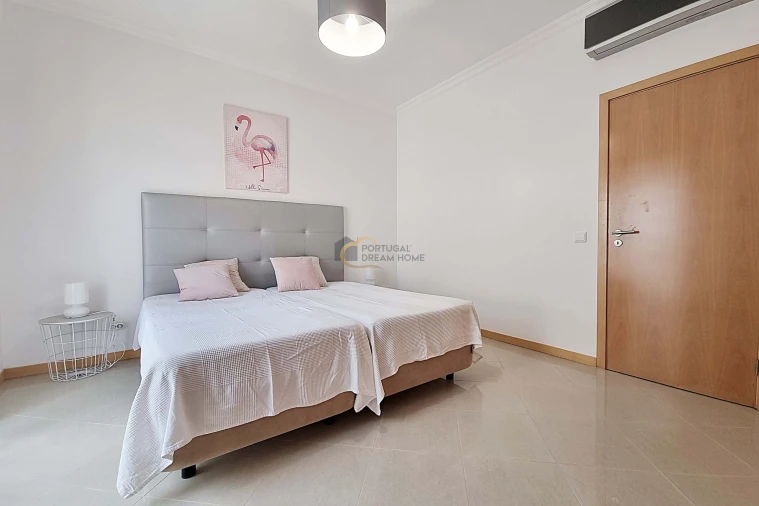 Apartamento T1 para Venda em Albufeira e Olhos de Água Foto 5