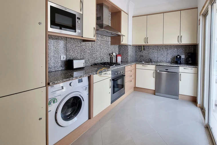 Apartamento T1 para Venda em Albufeira e Olhos de Água Foto 8