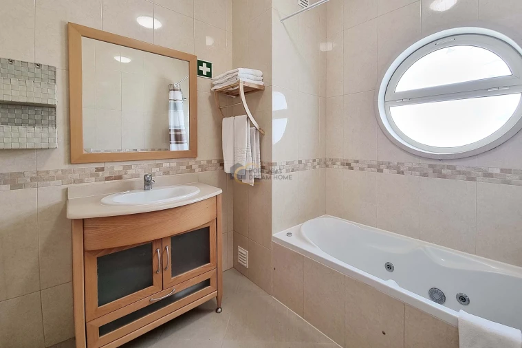 Apartamento T1 para Venda em Albufeira e Olhos de Água Foto 7