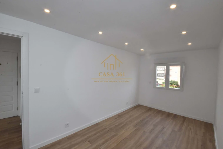 Apartamento T2 para Venda em Camarate, Unhos e Apelação Foto 20